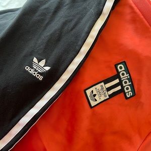 Adidas set. Orange top/ black bottom